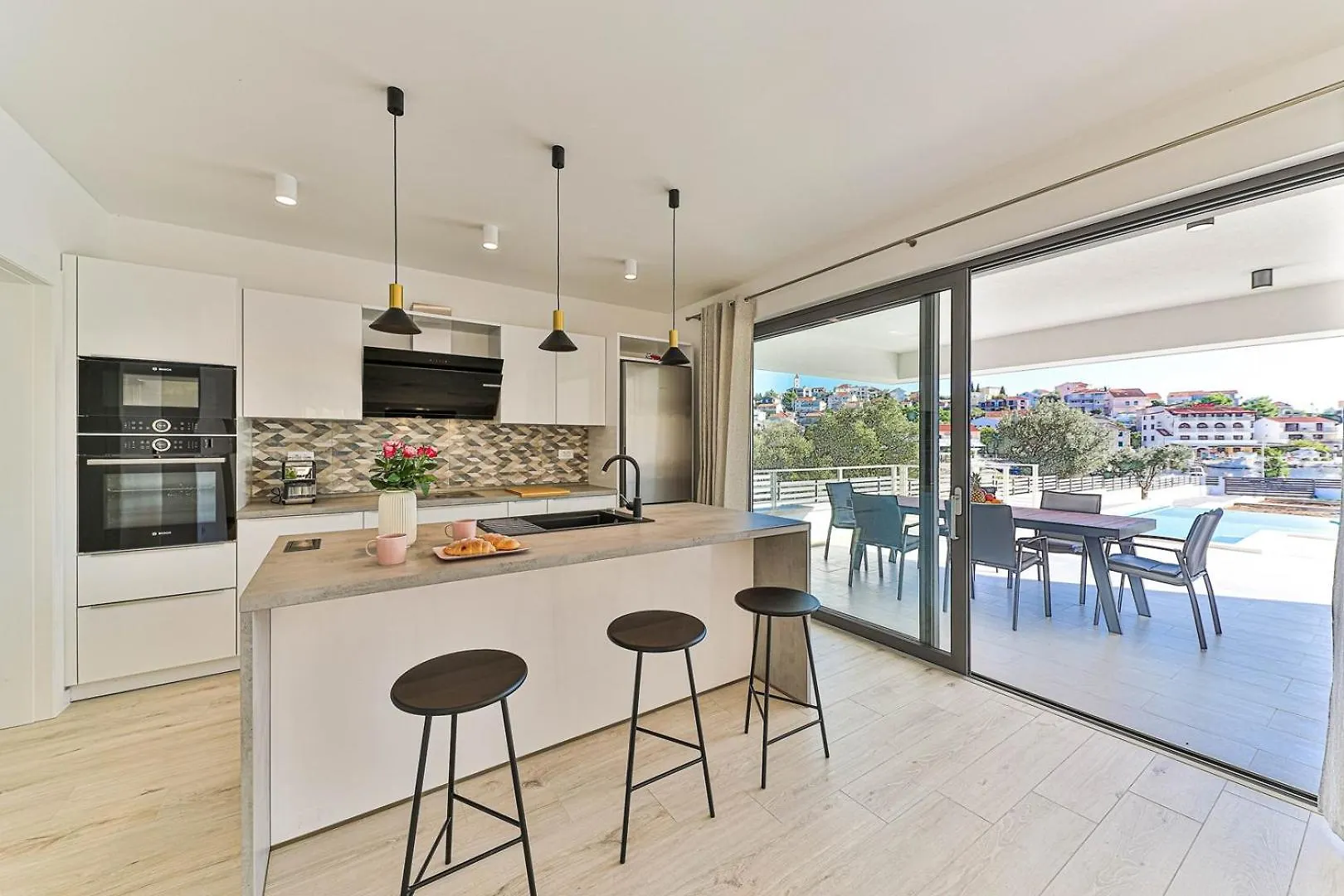 New Villa Consido, A 3-Bedroom Retreat With Sea Views Seget Vranjica Croatia