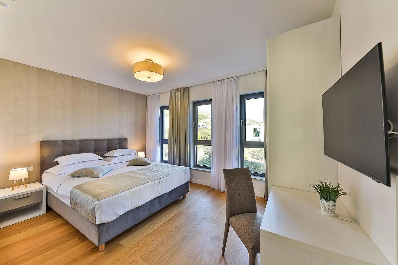New Villa Consido, A 3-Bedroom Retreat With Sea Views Seget Vranjica Croatia
