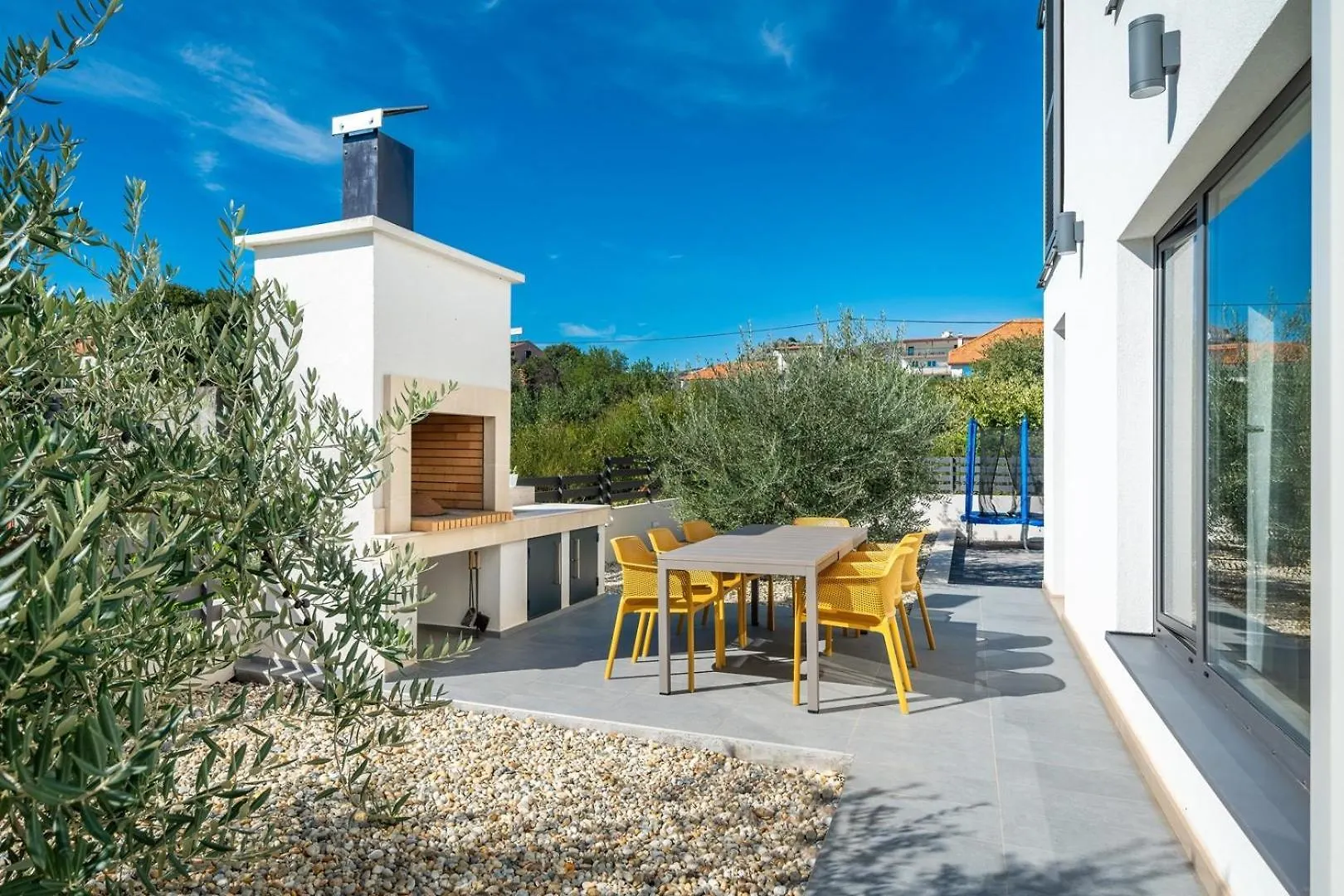New Villa Consido, A 3-Bedroom Retreat With Sea Views Seget Vranjica